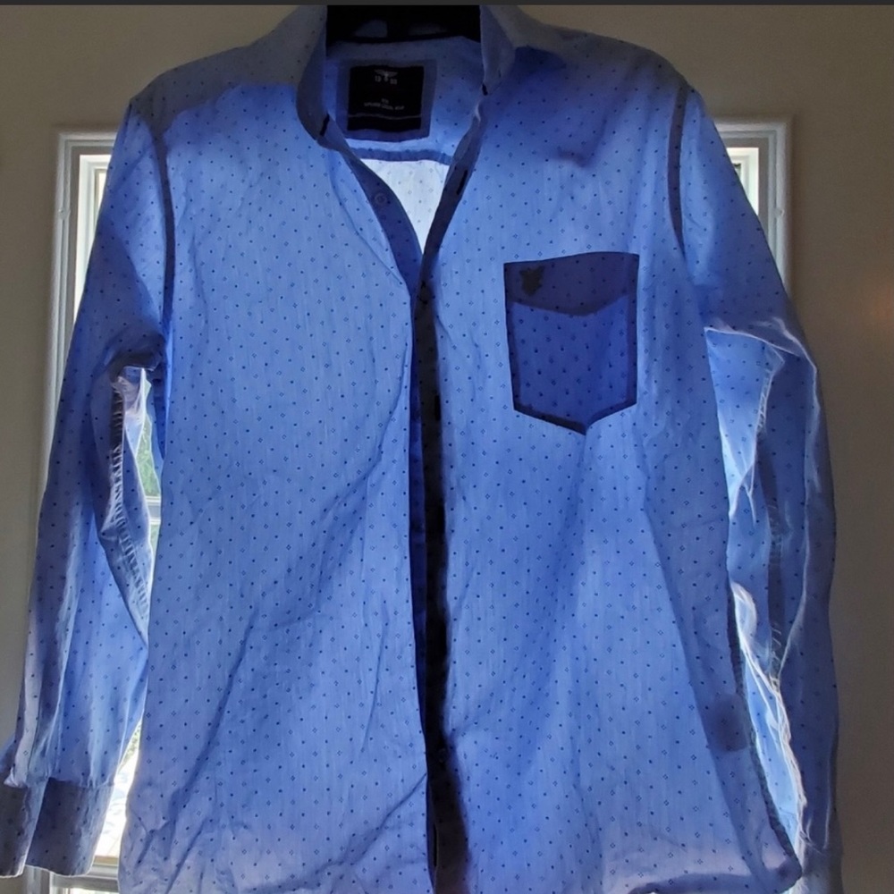 Provogue long sleeve Mens shirt size small.